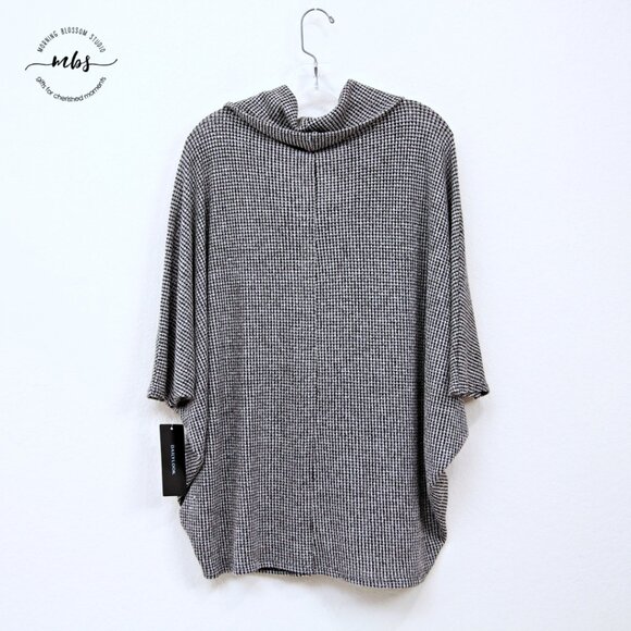 NWT Korye Cowl Neck Dolman Sleeves Oversized Sweater Black White Women L - Picture 3 of 9